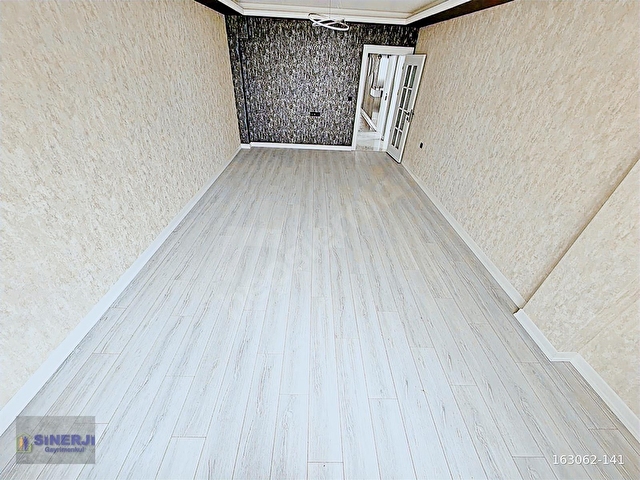 SİNERJİDEN ÇOK GENİŞ VE KULLANIŞLI FULL YAPILI ARA KAT ÖN CEPHE - Görsel 24