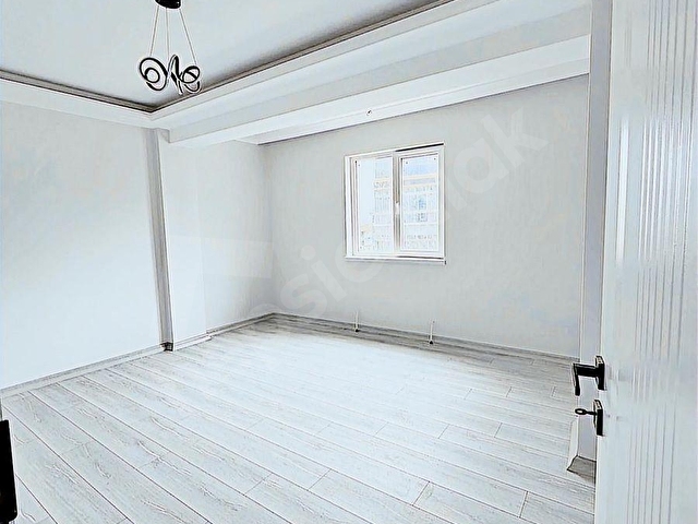 SİNERJİDEN ÇOK GENİŞ VE KULLANIŞLI FULL YAPILI ARA KAT ÖN CEPHE - Görsel 26