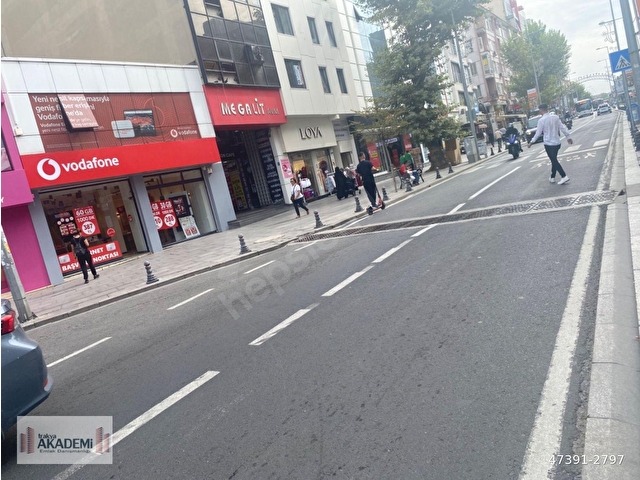 TÜLÜMENLER İŞ MERKEZİNDE MOBİLYALI KİRALIK 0FİS/BÜRO - Görsel 3