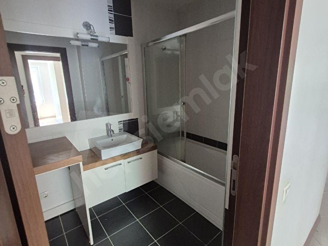 ANKADAN ÜSKÜDAR BULGURLUDA 3+1 150M2, LÜKS SİTE İÇİNDE - Görsel 23