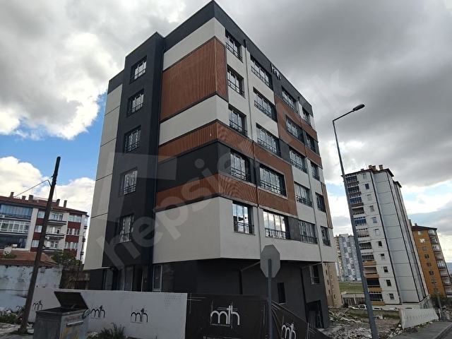 Tavlusunda Satlık 3+1 Firsat Dairesi