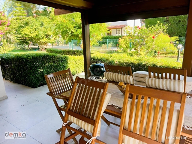 Denizin Hemen Yanında! Boyalıkta Masrafsız 4+1 Eşyalı Villa - Görsel 3