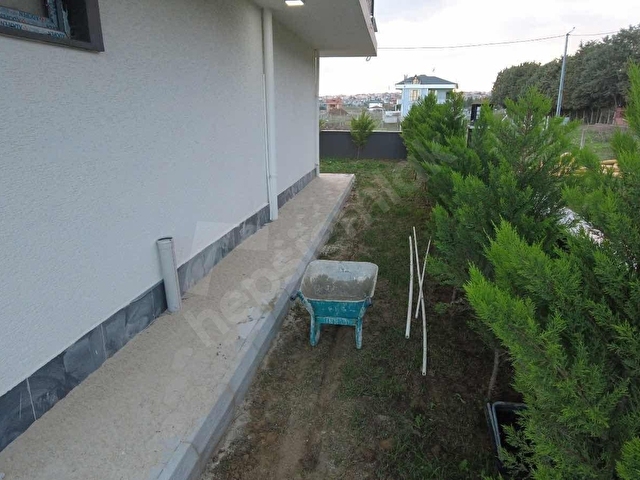 GÜMÜŞYAKADA SATILIK ULTRA LÜKS VILLA - Görsel 16