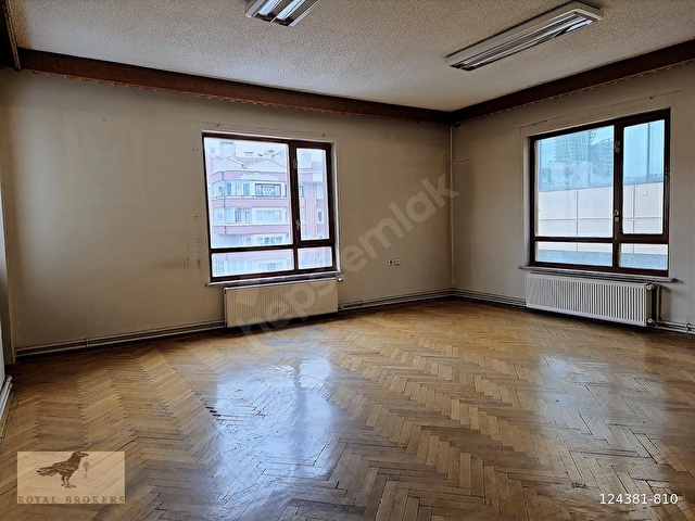 ÇANKAYA TURAN GÜNEŞ PARALELİ ASANSÖRLÜ ARAKAT 3+1 SATILIK DAİRE - Görsel 3