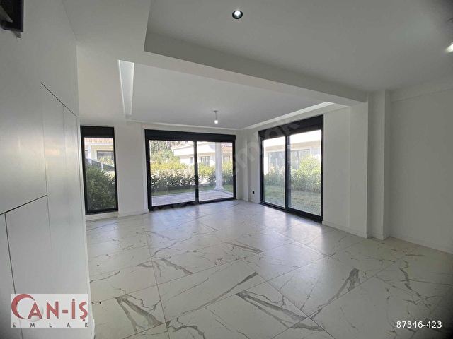 Aslanbucakta Havuzlu Yerden Isıtmalı Modern Villalar Caniş Emlak - Görsel 9