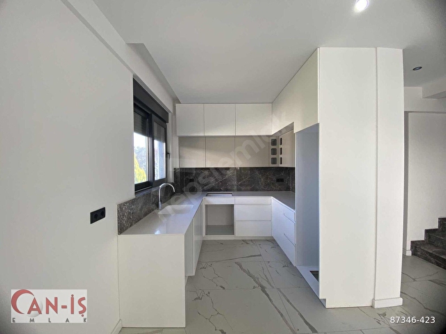 Aslanbucakta Havuzlu Yerden Isıtmalı Modern Villalar Caniş Emlak - Görsel 11
