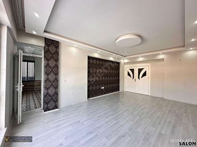 FISTIKLIKDA GENİŞ OTURUMLU BAKIMLI SATILIK 3+1 DAİRE - Görsel 3