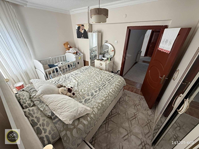 AKŞEMSETTİN MAHDE ARA KAT ÖN CEPHE 3+1 YAPILI SATILIK DAİRE - Görsel 25