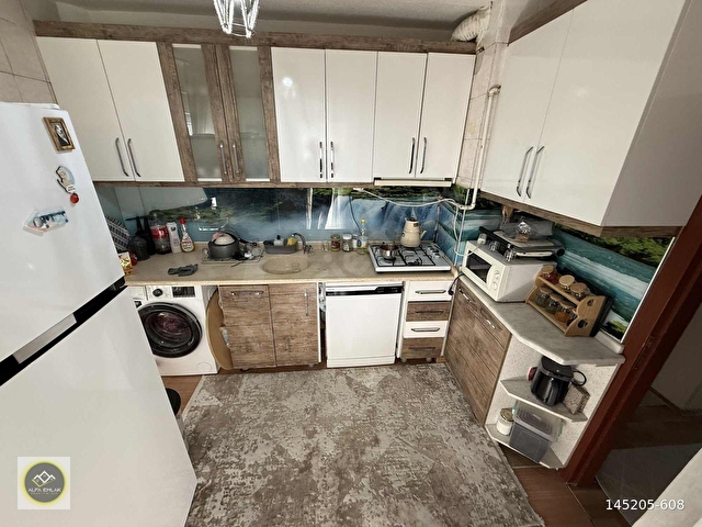 AKŞEMSETTİN MAHDE ARA KAT ÖN CEPHE 3+1 YAPILI SATILIK DAİRE - Görsel 7