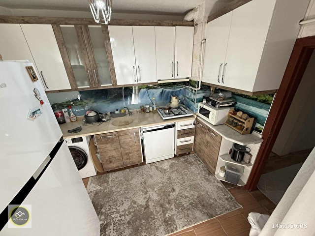 AKŞEMSETTİN MAHDE ARA KAT ÖN CEPHE 3+1 YAPILI SATILIK DAİRE - Görsel 6