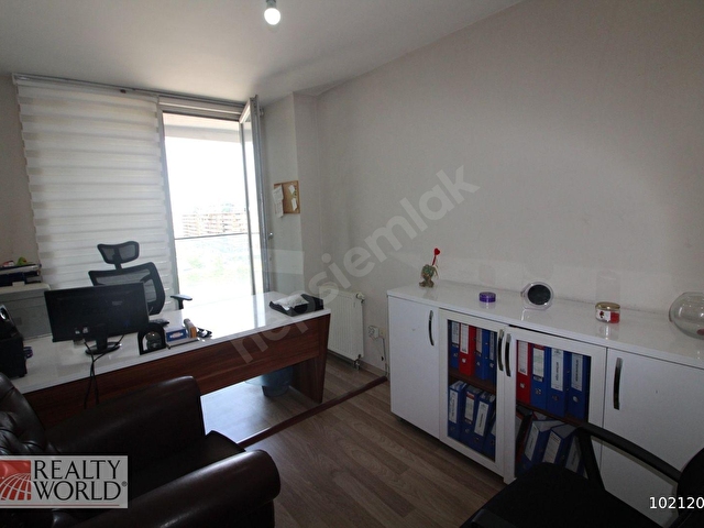 Kiralık Ofis Büro----MVK Work Square----7.kat Balkonlu--- 2+1 - Görsel 2