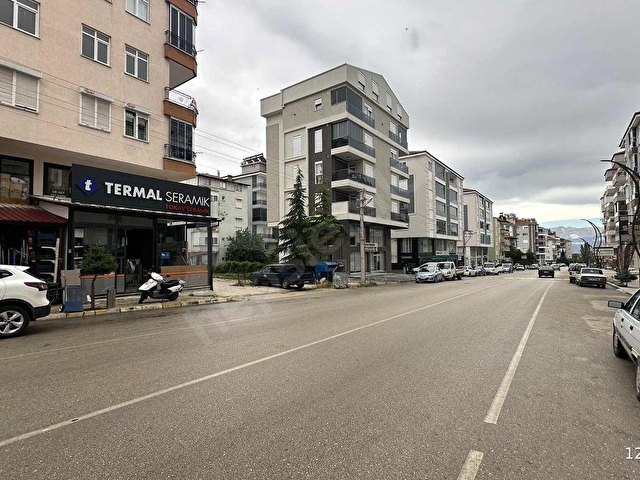 VIP GAYRİMENKUL den Cadde Üzerinde 180 m² 2 Katlı Dükkan - Görsel 4