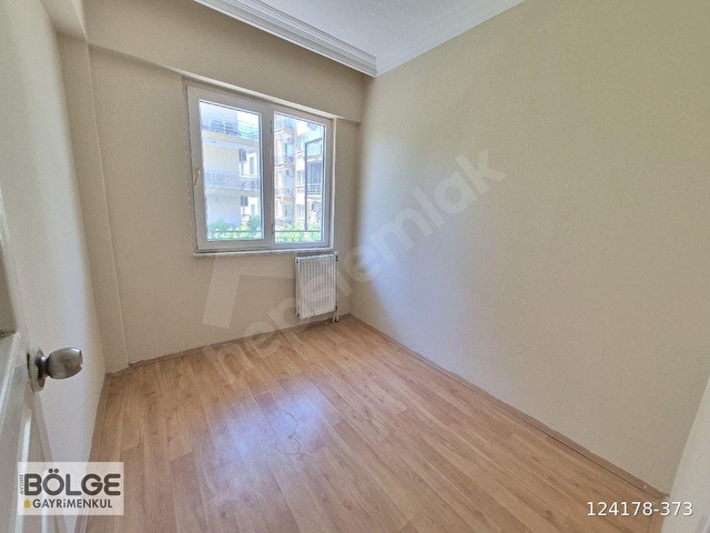 AYDIN GİRNE MAHDE SATILIK 3+1 KÖŞE KONUMLU DAİRE - Görsel 14