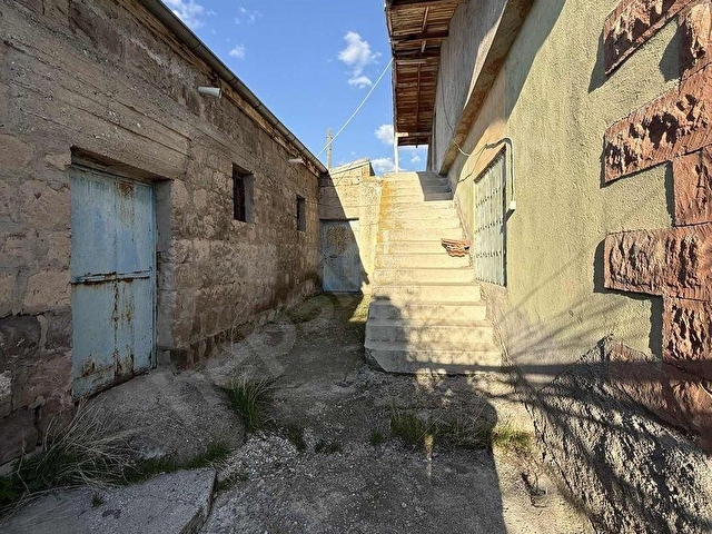 KOCASİNAN GÖMEÇDE KÖY İÇİNDE 900m² ARSA İÇİNDE 4+1 MÜSTAKİL EV - Görsel 29