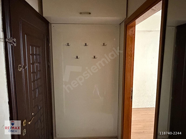 RAMİ CUMA MAH. MERKEZDE 125 m2 3+1 FIRSAT DAİRE - Görsel 6