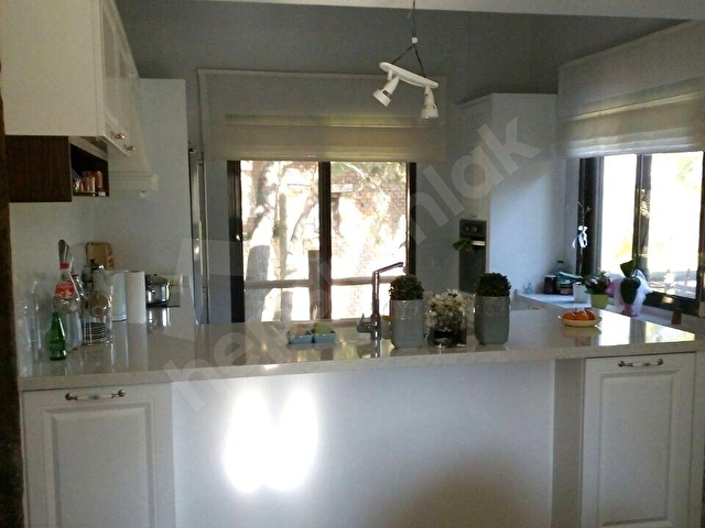 Orman Sınırında, Doğa içinde, Havuz Manzaralı, 4+1 Villa, - Görsel 2