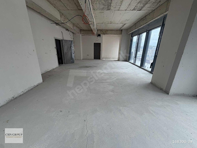 EMPİRE BEYLİKDÜZÜ E-5 ÜZERİNDE METROBÜS YANİ SATILIK 1+0 OFİS - Görsel 9
