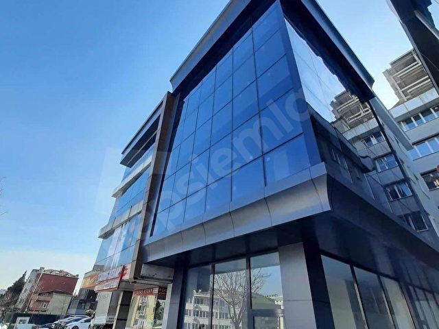 KİRALIK PRESTİJLİ PLAZA GÜZELYURT METROBÜSE 100 METRE