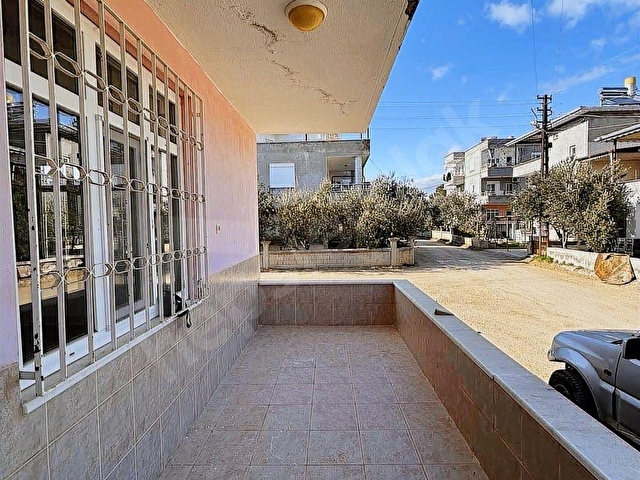 MEYDAN MAHALLESİ SATILIK MÜSTAKİL EV VE ARSASI - Görsel 8