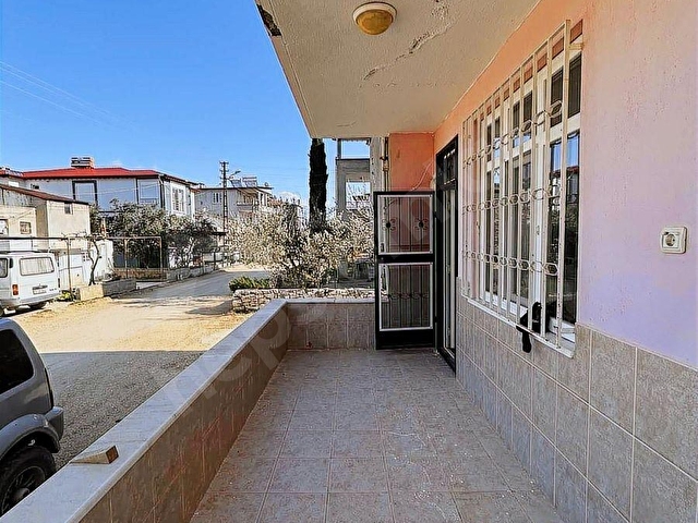 MEYDAN MAHALLESİ SATILIK MÜSTAKİL EV VE ARSASI - Görsel 9