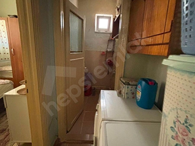 İMARET EMLAKTAN VALİDE SULTAN MAHALLESİNDE 2+1 100m² YARI BODRUM KAT MASRAFSIZ SATILIK DAİRE - Görsel 10