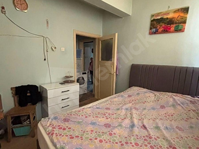 İMARET EMLAKTAN VALİDE SULTAN MAHALLESİNDE 2+1 100m² YARI BODRUM KAT MASRAFSIZ SATILIK DAİRE - Görsel 9