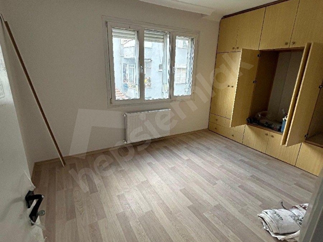 Ödemiş Atatürk Mahallesinde Satılık Ara Kat Daire - Görsel 5