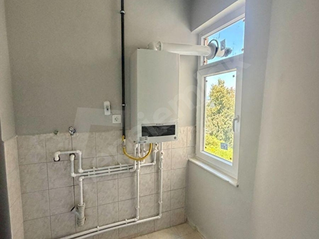 Gürsuda Denize Yakın Site İçinde Kiralık Doğalgazlı 3+1 Daire - Görsel 16
