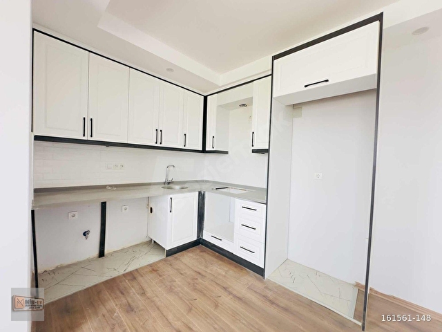 MİN-EV | Havuzlu Butik Sitede Ebeveyn Banyolu 2+1 Daire - Görsel 12