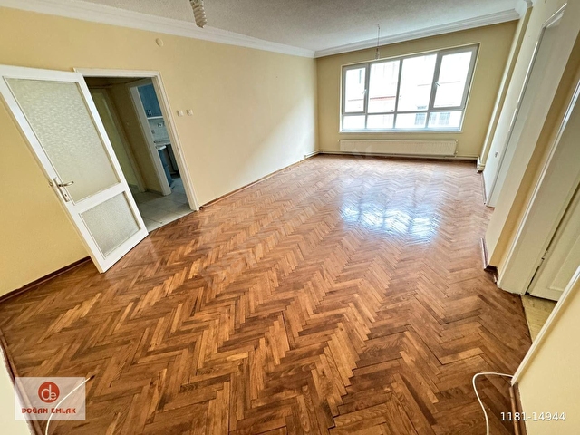 DOĞAN 2DEN SOKULLU CADDE ÜZERİ KATTA KİRALIK DAİRE - Görsel 22