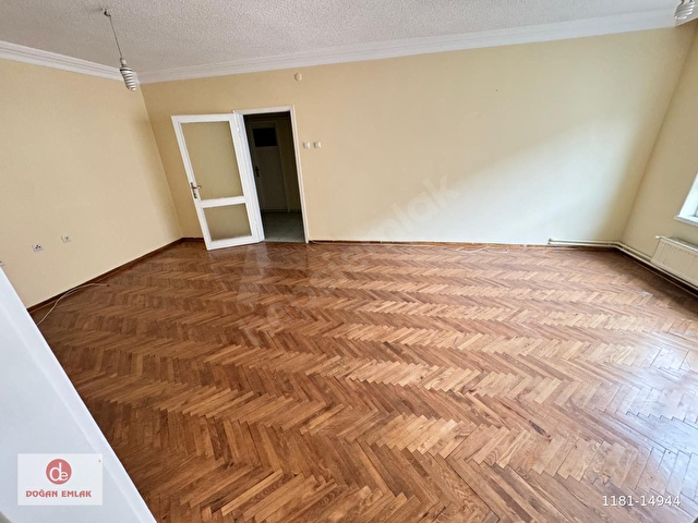DOĞAN 2DEN SOKULLU CADDE ÜZERİ KATTA KİRALIK DAİRE - Görsel 15