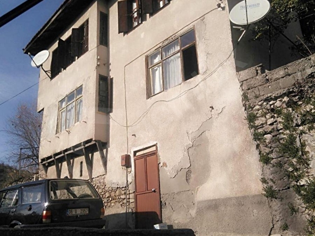 ELİT EMLAKTAN TARİHİ ÇARŞIDA 3.5 MİLYON ONAYLI 154 M2 TARİHİ MÜSTAKİL EV - Görsel 8