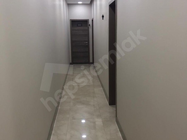 ESENYURT AKÇABURGAZDA 700 M2 HAFİF İMALATA UYGUN OFİS KATI - Görsel 4