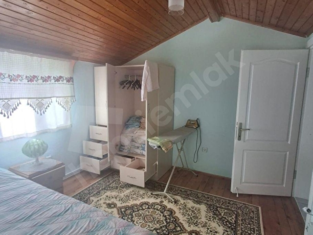 Yalova Akköyde Deniz Manzaralı, 1712 M² Bahçeli Tripleks Villa - Görsel 24