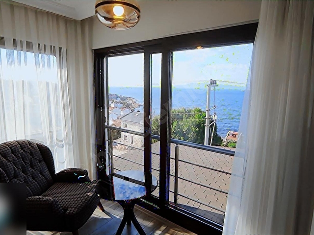 Yeni Foçada Muhteşem Konumda 6+2 Lüx Ferah Keyifli Villa - Görsel 14