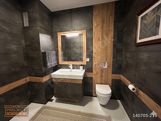 Kuşadası Kadınlar Denizinde 5+2 Havuzlu site içersinde SATILIK VİLLA - Görsel 22