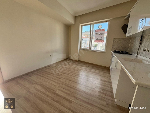 ROYAL EMLAKTAN ŞEYHCUİ MAHALLESİNDE KİRALIK 1+1 DAİRE - Görsel 2