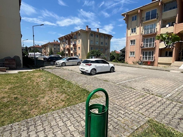 SAPANCA GÖL EMLAKDAN EŞYALI 3+1 TOKİ KONUTLARINDA  KİRALIK DAİRE - Görsel 8