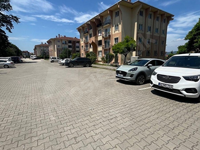 SAPANCA GÖL EMLAKDAN EŞYALI 3+1 TOKİ KONUTLARINDA  KİRALIK DAİRE - Görsel 14