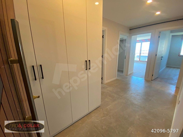 GÖZTEPE RIDVANPAŞA SOK.DA 2+1 80M2 NET BALKONLU EBEVYNLİ ARA KAT - Görsel 5