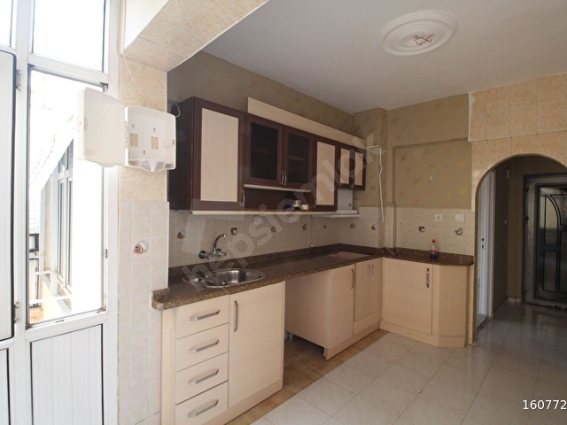Kleopatra Plajına Ve Teleferiğa 50 M 2+1 Boş Satılık Daire - Görsel 8