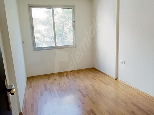 Bornova Küçükpark Süvari Caddesinde Kiralık 2+1 Dubleks Daire - Görsel 10