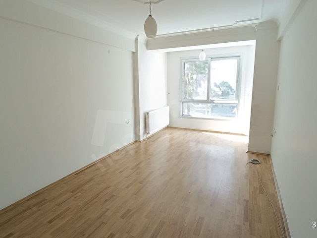 Bornova Küçükpark Süvari Caddesinde Kiralık 2+1 Dubleks Daire - Görsel 3