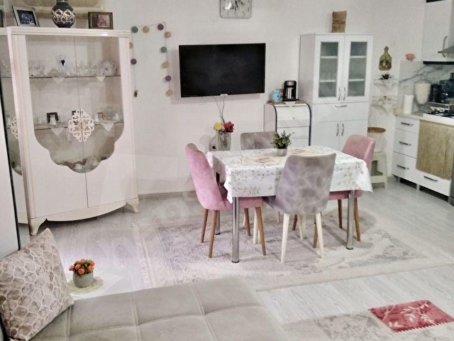 YATIRIM VE TATİL İMKANI BİR ARADA HAVUZLU SİTEDE 80M2 1+1 DAİRE - Görsel 17