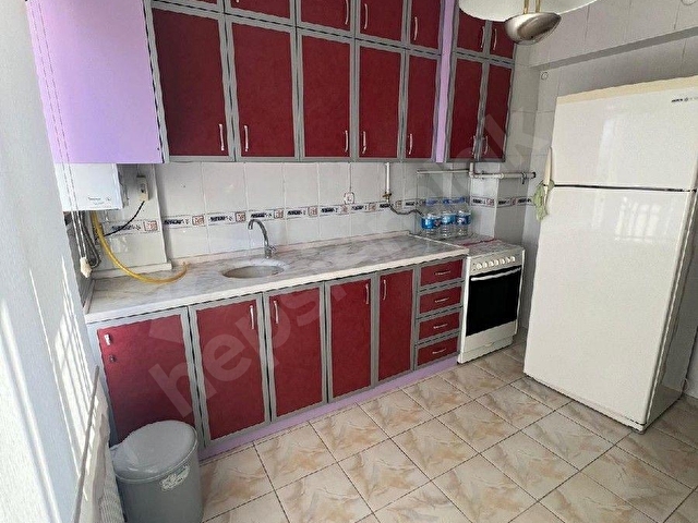 KALE MAHALLESİNDE CADDE ÜZERİNDE MUHTEŞEM ÇORUM MANZARALI 3+1 SATILIK DAİREK DAİRE - Görsel 3