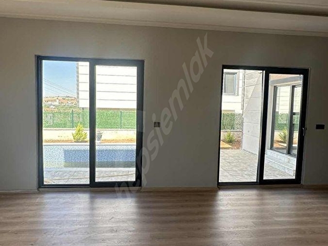 SİTE İÇERİSİNDE NEZİH KOMŞULAR BİREYSEL HAVUZ - Görsel 18