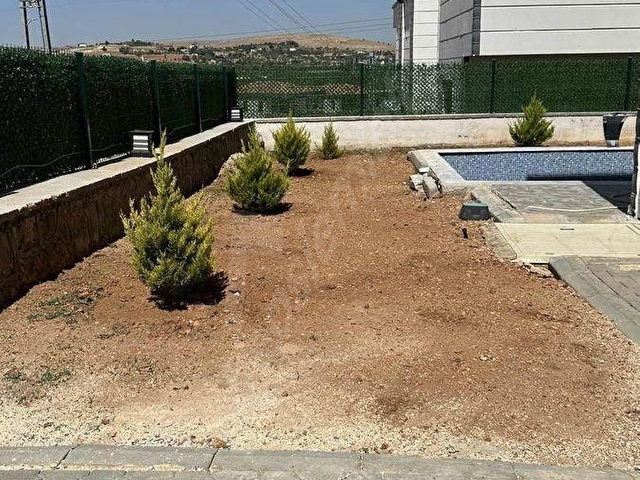 SİTE İÇERİSİNDE NEZİH KOMŞULAR BİREYSEL HAVUZ - Görsel 3