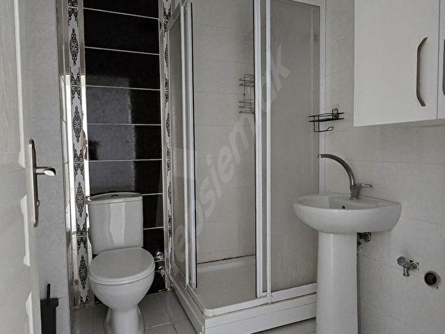 GÜLVEREN MAH 3+1 YÜKSEK GİRİŞ ÖN 3 CEPHE ALTIN DA 3 KAT VAR - Görsel 10