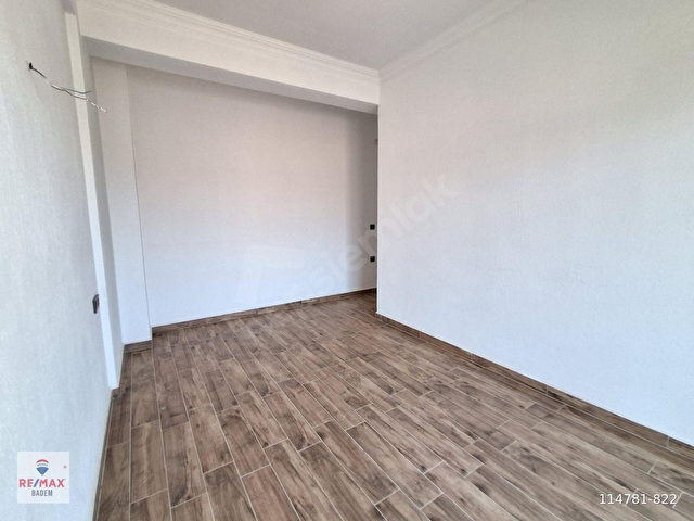 RE/MAX BADEMDEN DATÇA MERKEZDE 2+1 12 AY KİRALIK DAİRE - Görsel 9