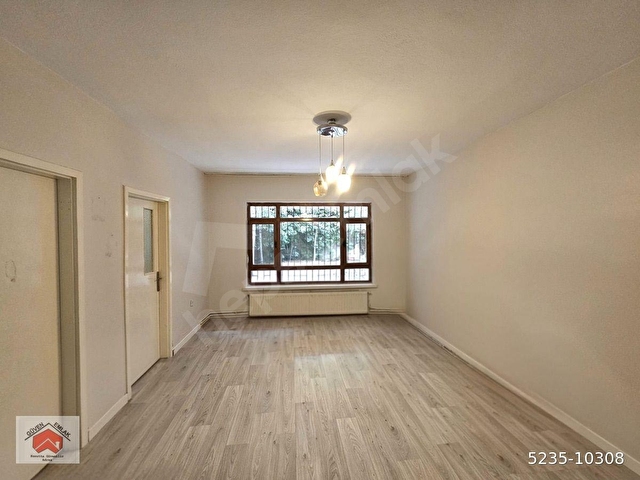 !!ACİL!! DİKMENDE SOKULLU CADDESİ PARALEL SOKAKTA 3+1 KOMBİLİ DÜZ GİRİŞ YAPILI MANTOLAMALI DAİRE - Görsel 7